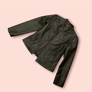 New Look Woman’s Black Jacket